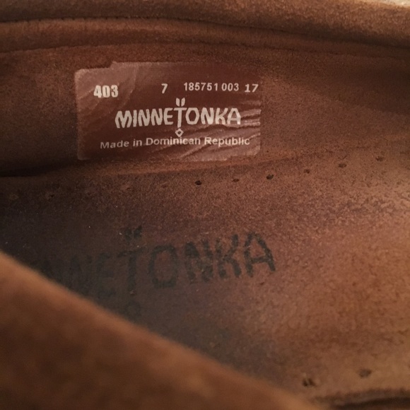 Minnetonka Kilty Suede Moccasins Dark Brown - Picture 5 of 5